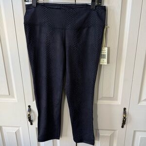 Tangerine Black Modern Snake Print Cropped Leggings Womens  Size Medium NWT